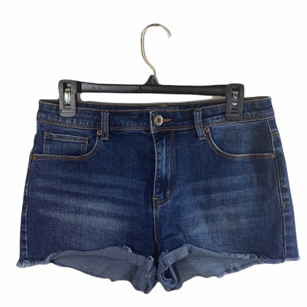 ModCloth denim cut off shorts size 6